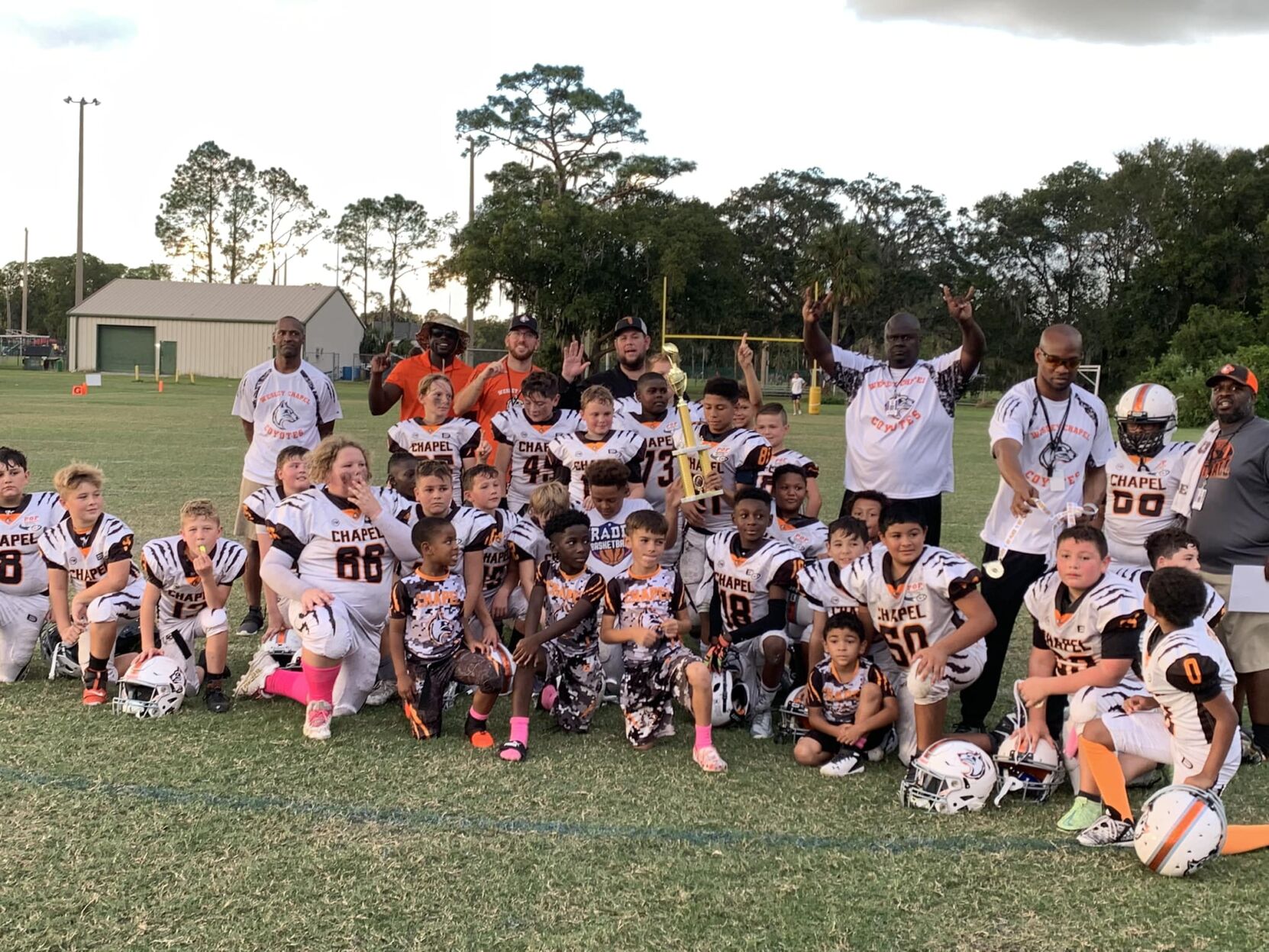 WC-Coyotes2-121422.JPG
